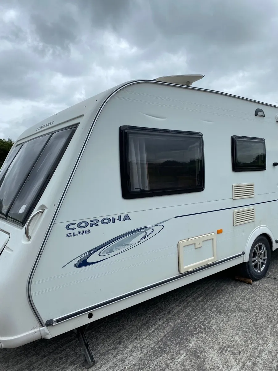 Caravan - Image 1