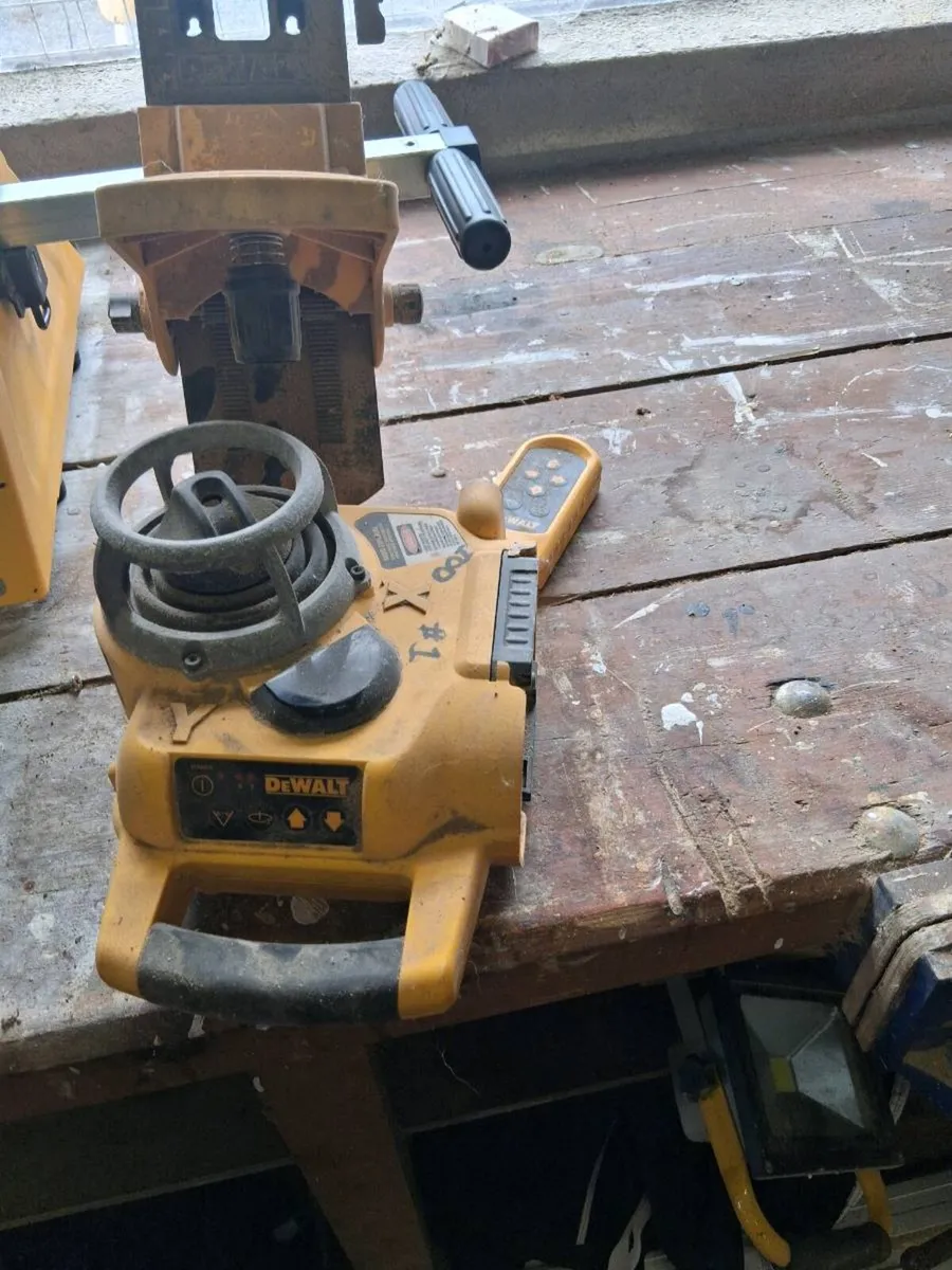 Dewalt laser level
