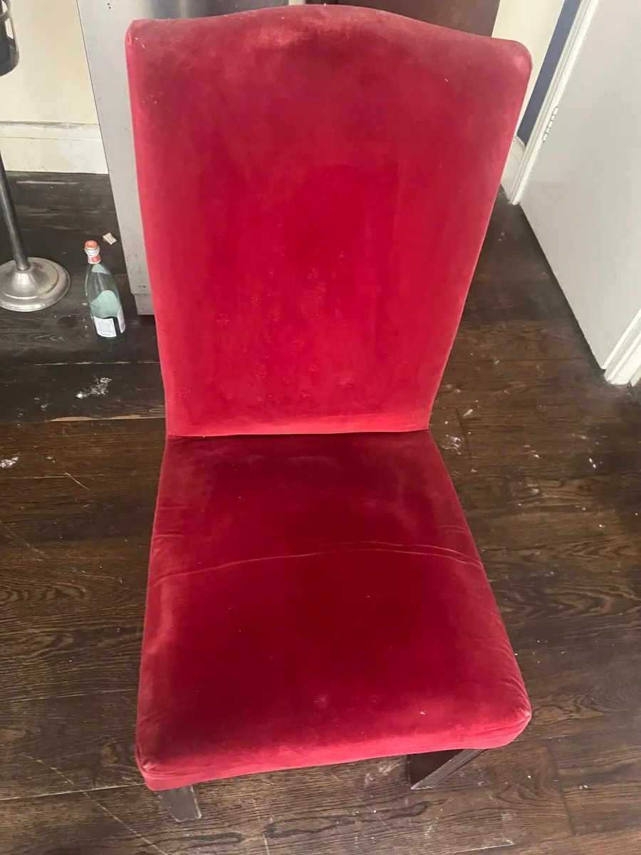 Velvet Chair - Image 2