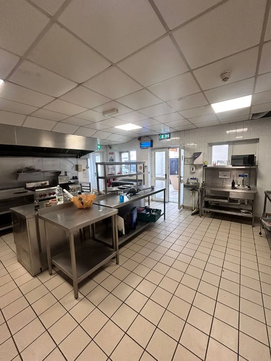 kitchen - Image 3