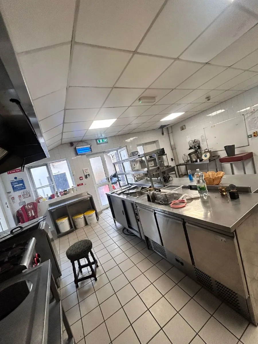 kitchen - Image 4