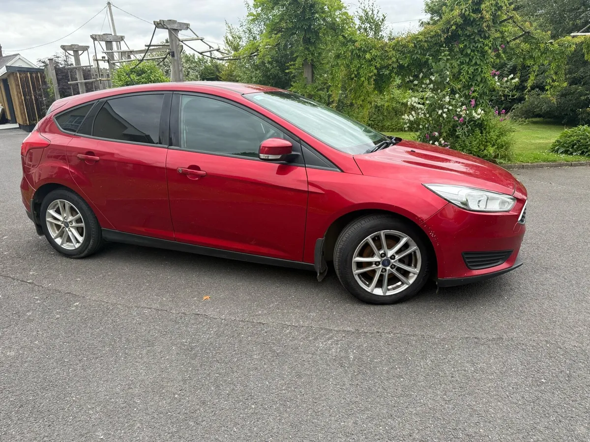5 door Focus van - Image 2