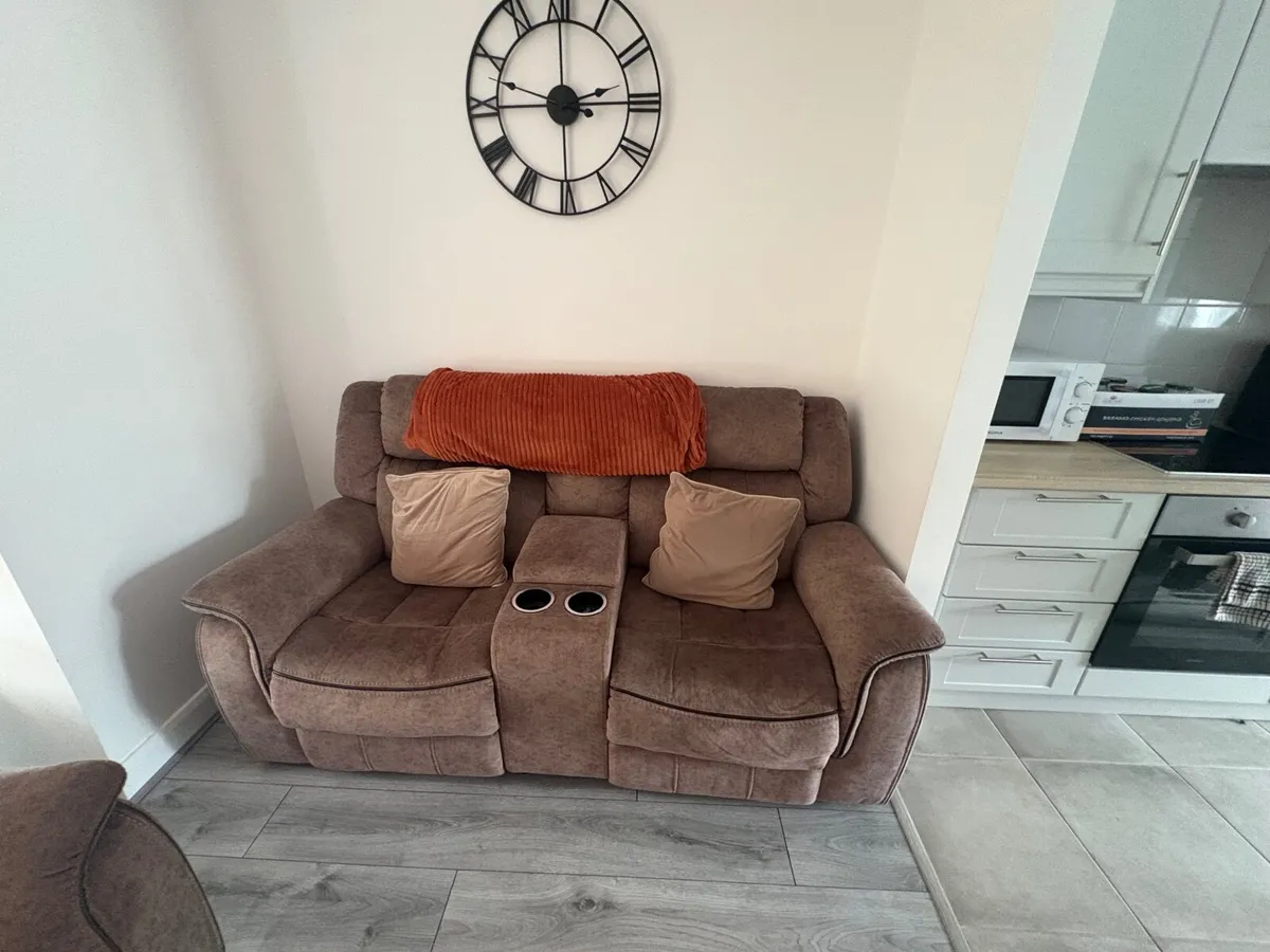 Sofa 3+2 recline - Image 1