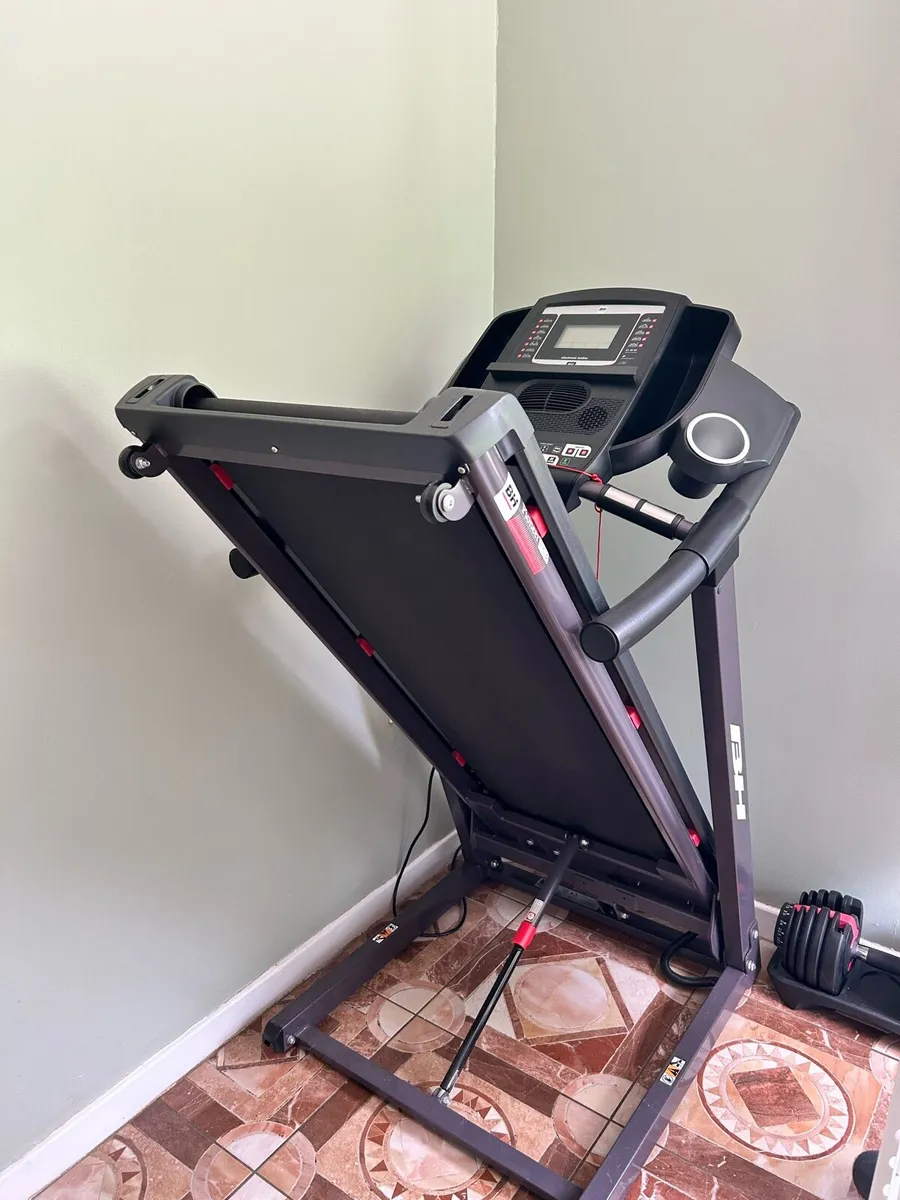 Treadmill - Image 2