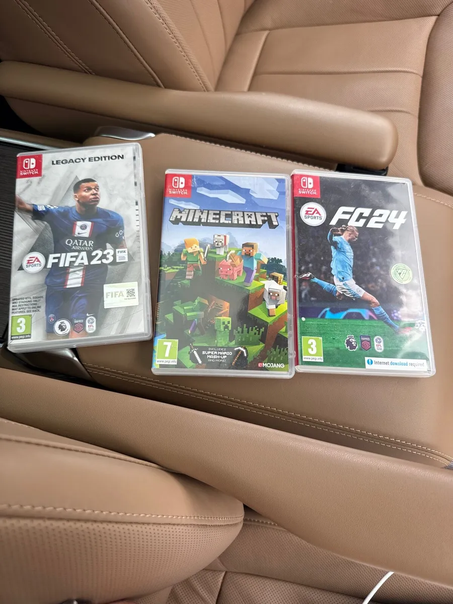 Nintendo Switch - Image 2
