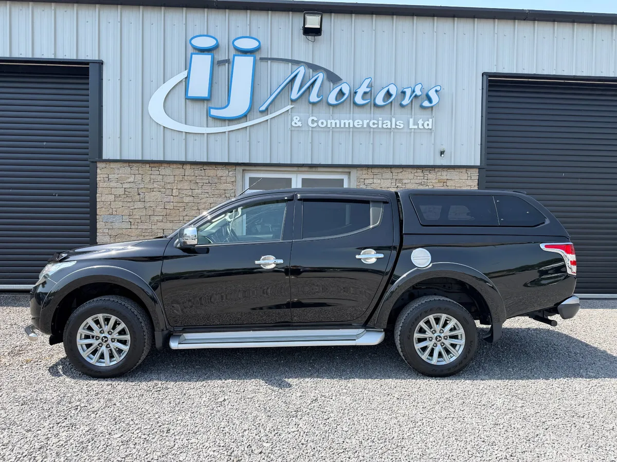 18 MITSUBISHI L200 2.4 DI-D 178 4WD BARBARIAN CREW - Image 3