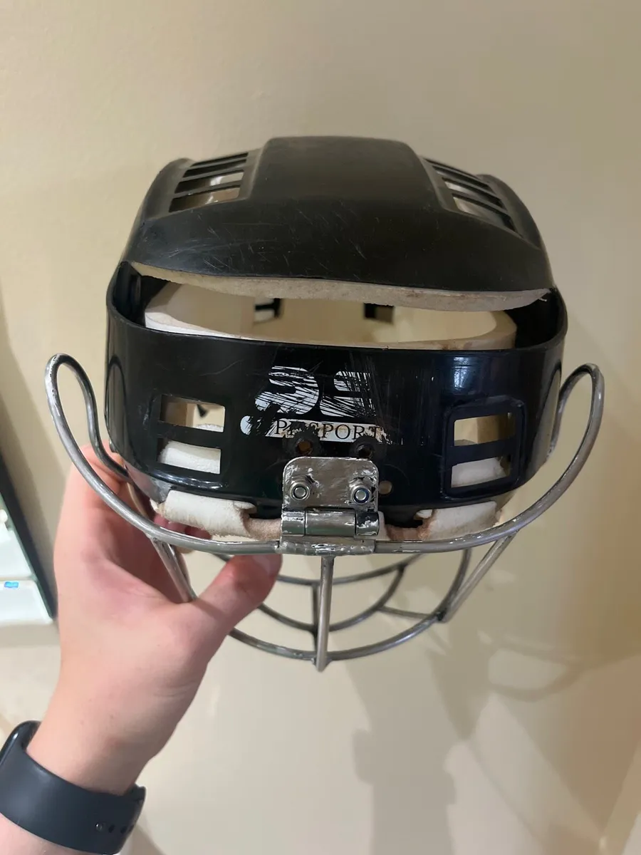 Oldstyle Faceguard - Image 1