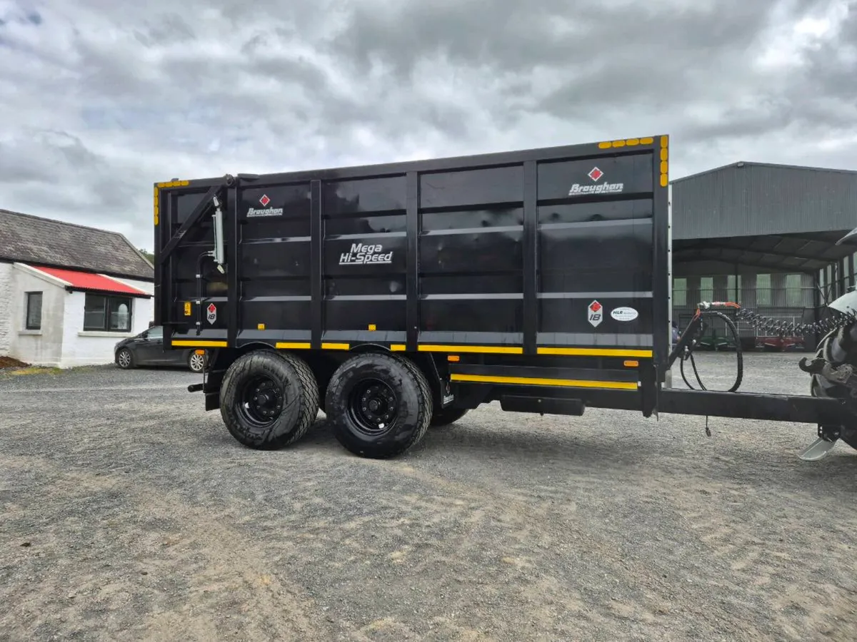 Grain trailer - Image 2
