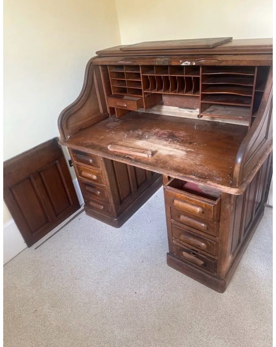 Drawing desk - Image 1