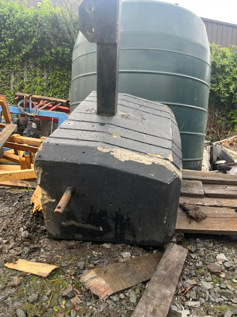 Weight Block (400kg) - Image 3