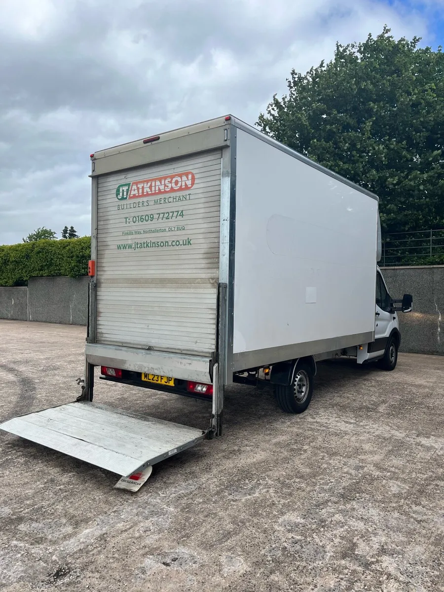 Ford transit Luton tail lift 2023 - Image 4