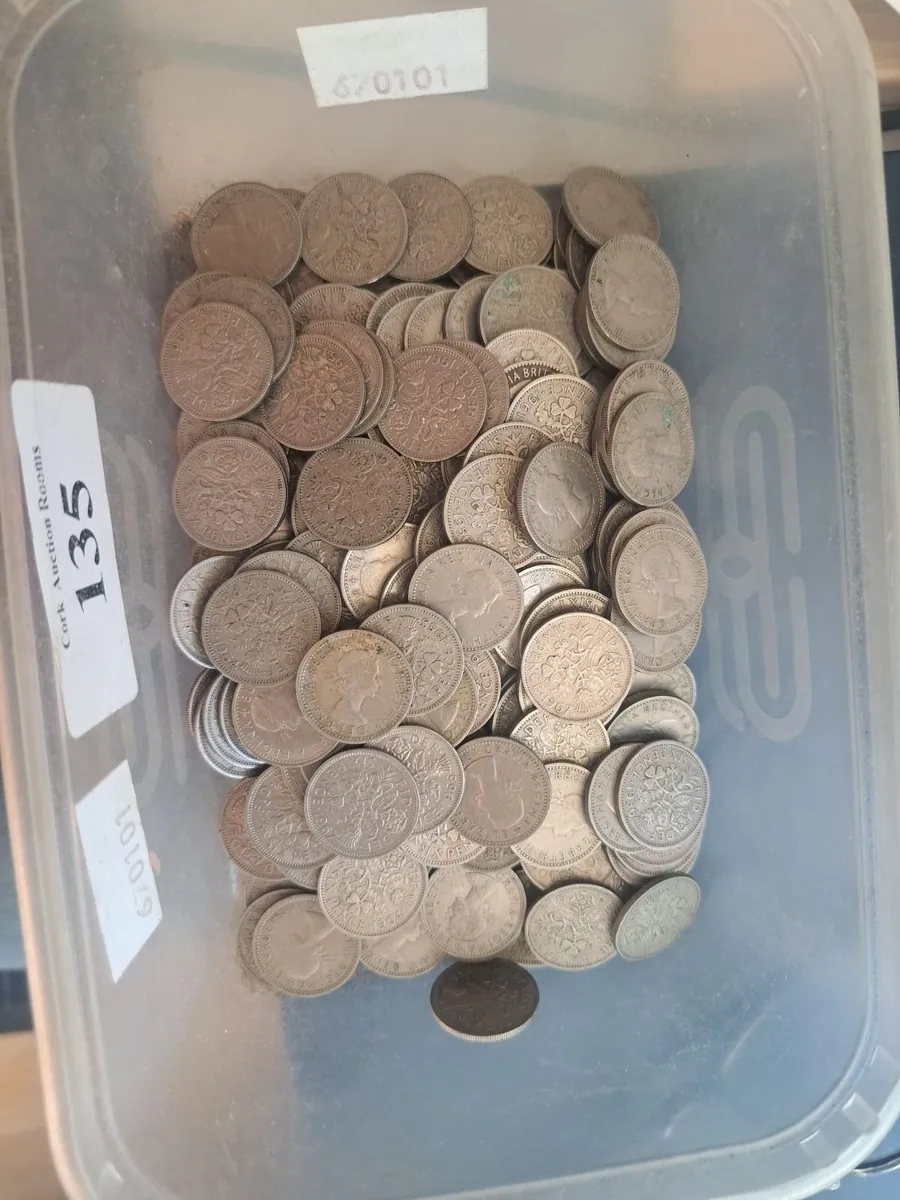 English Pre-decimal Sixpences (+ 190 coins) - Image 2