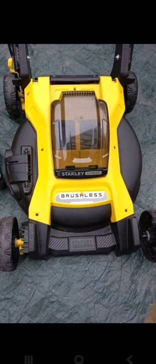 Stanley Lawnmower and stanley weedeacker - Image 4