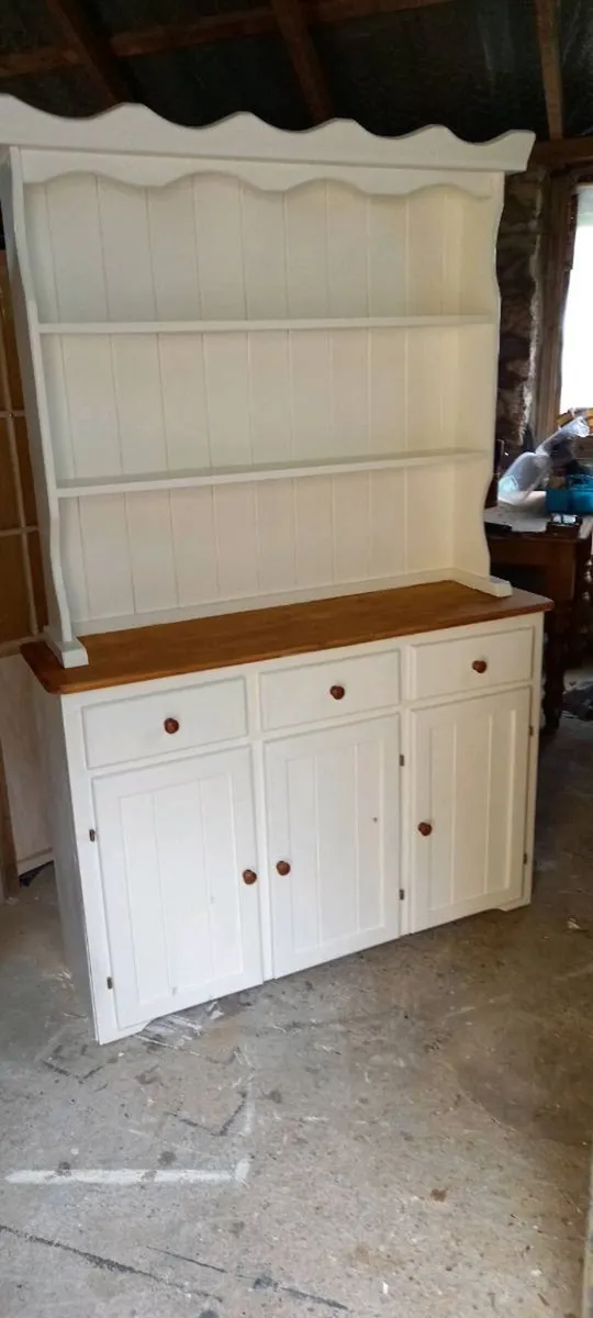 Kitchen dresser - Image 1
