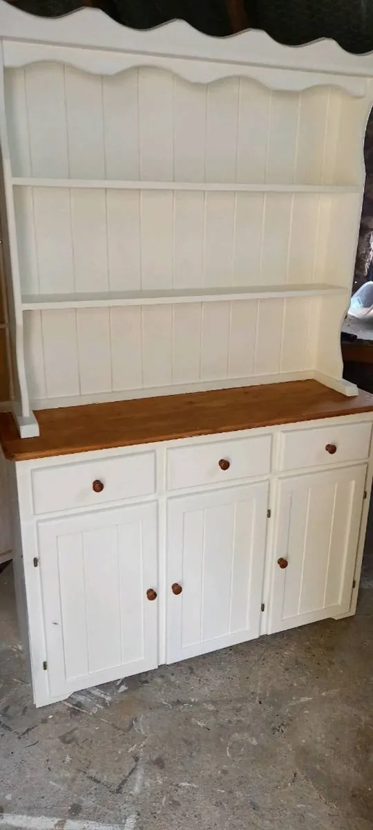 Kitchen dresser - Image 2