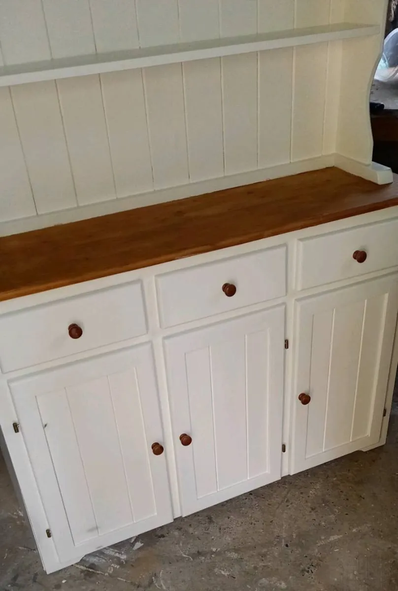 Kitchen dresser - Image 3