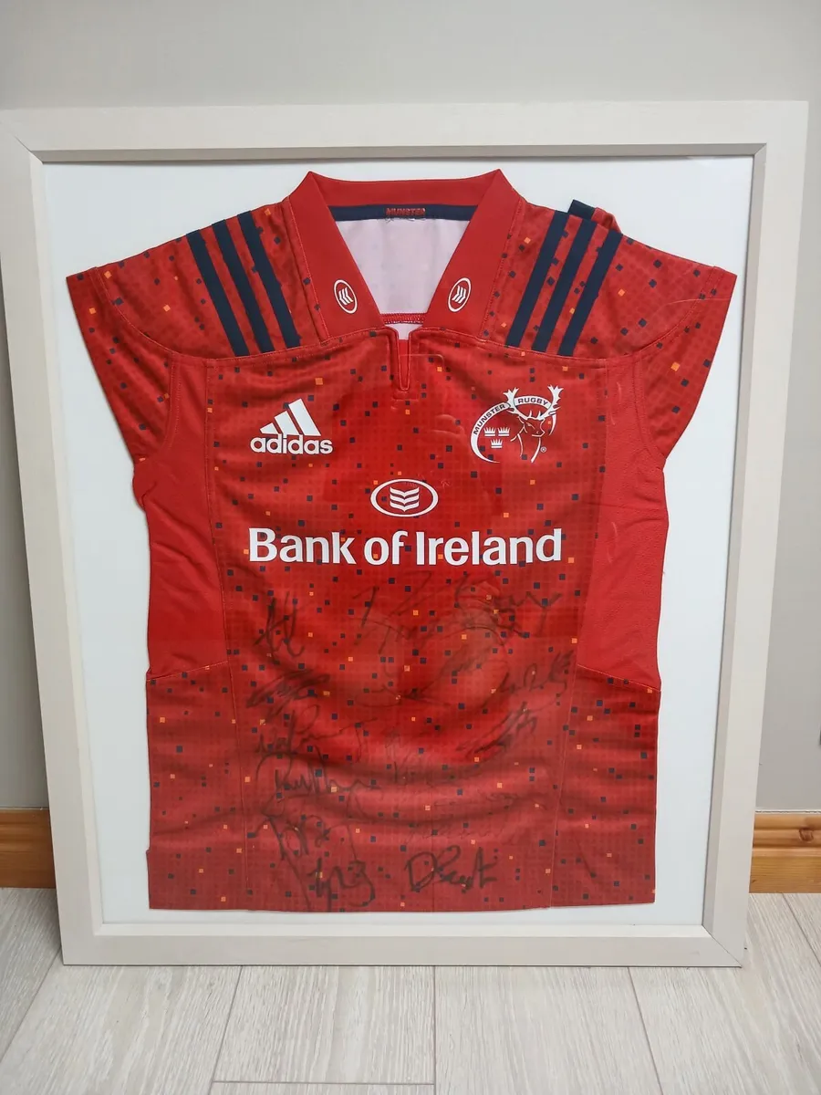 Signed Munster Rugby Jersey - Image 2