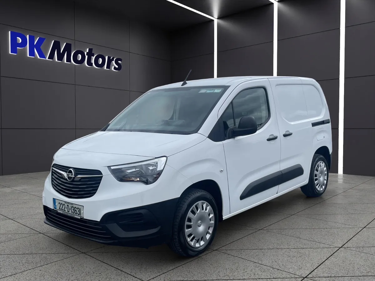 Opel Combo 2022 - Image 1