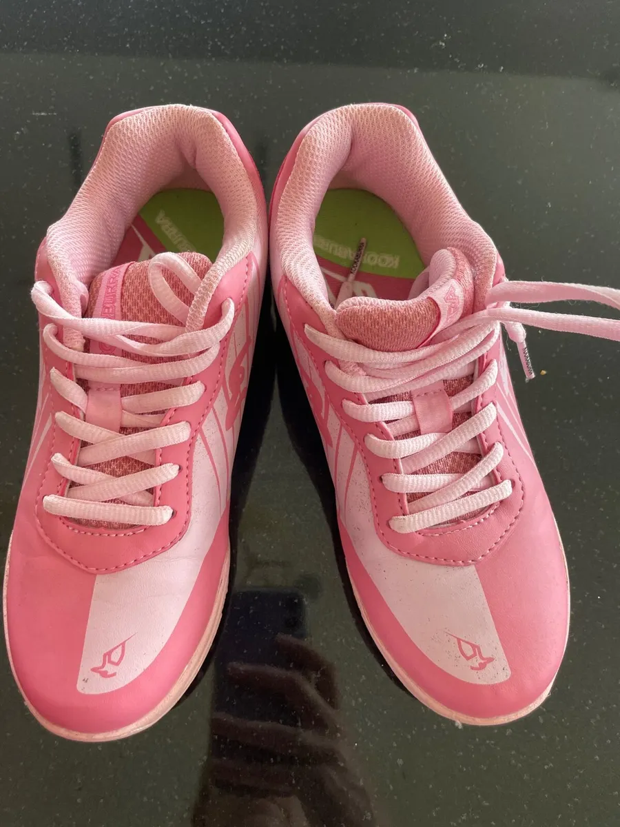 Hockey shoes - Image 1