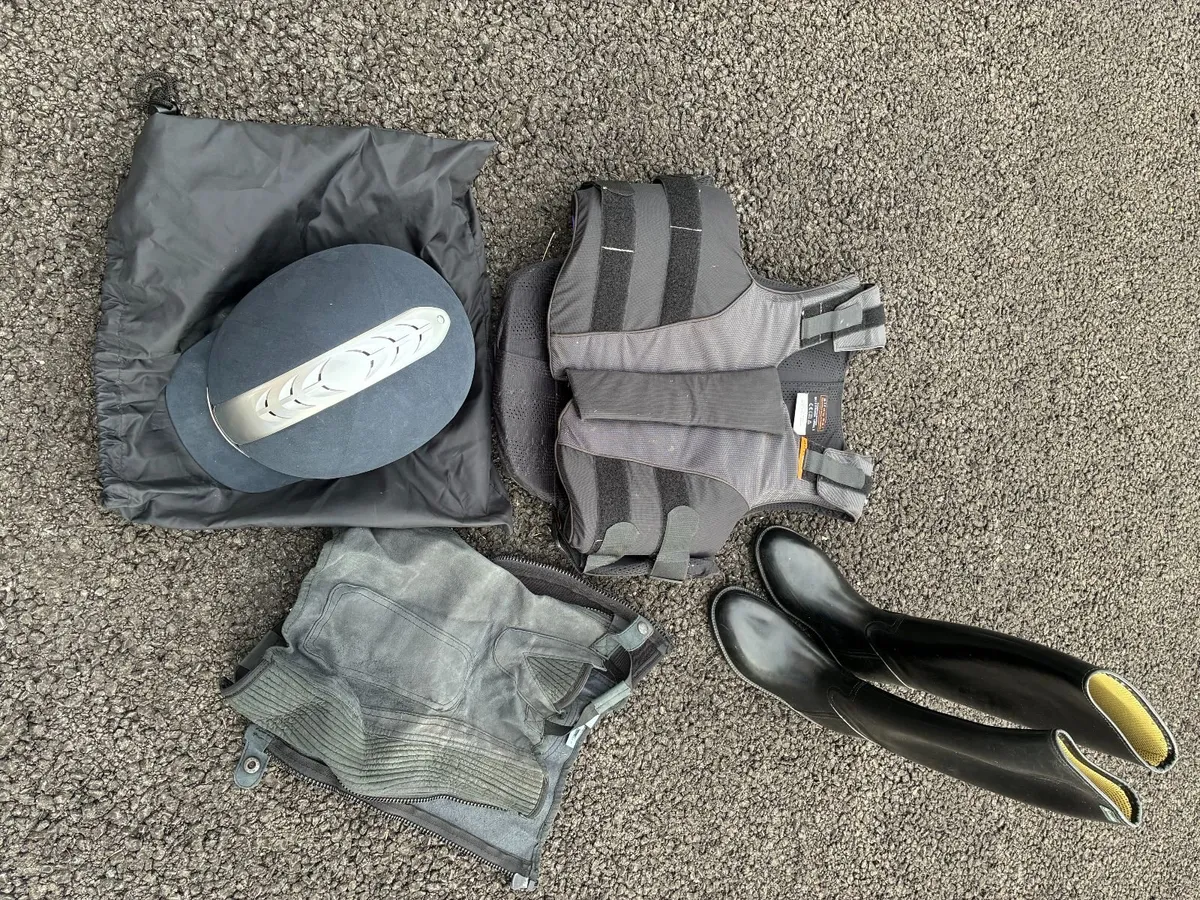 Horse Riding Equipment - Image 1