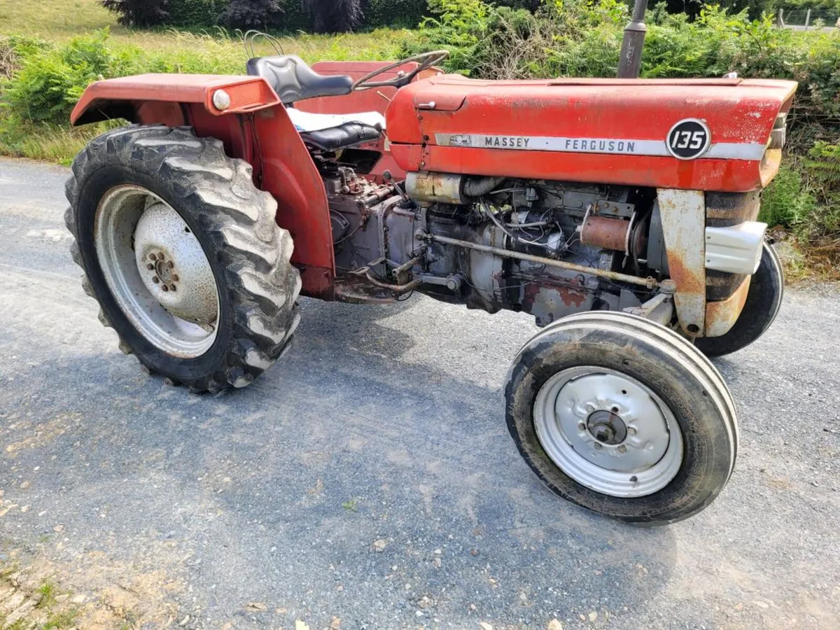 Massey Ferguson 135