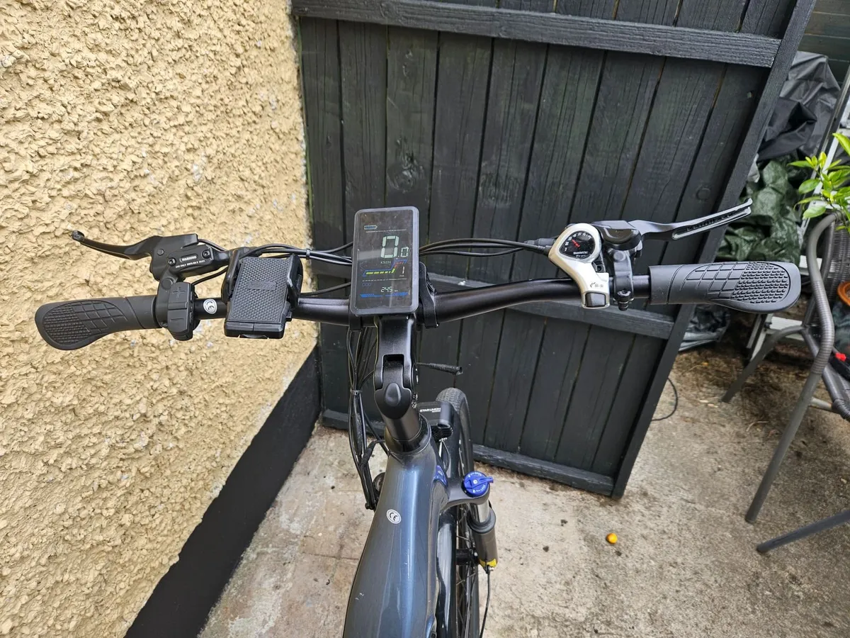 Electric bike - Image 2
