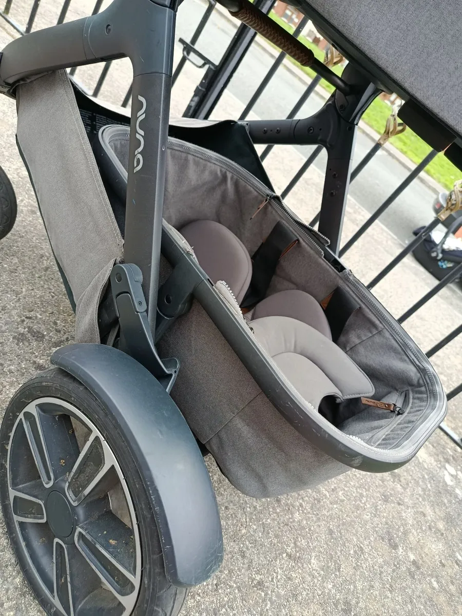 Nuna Pram - Image 2