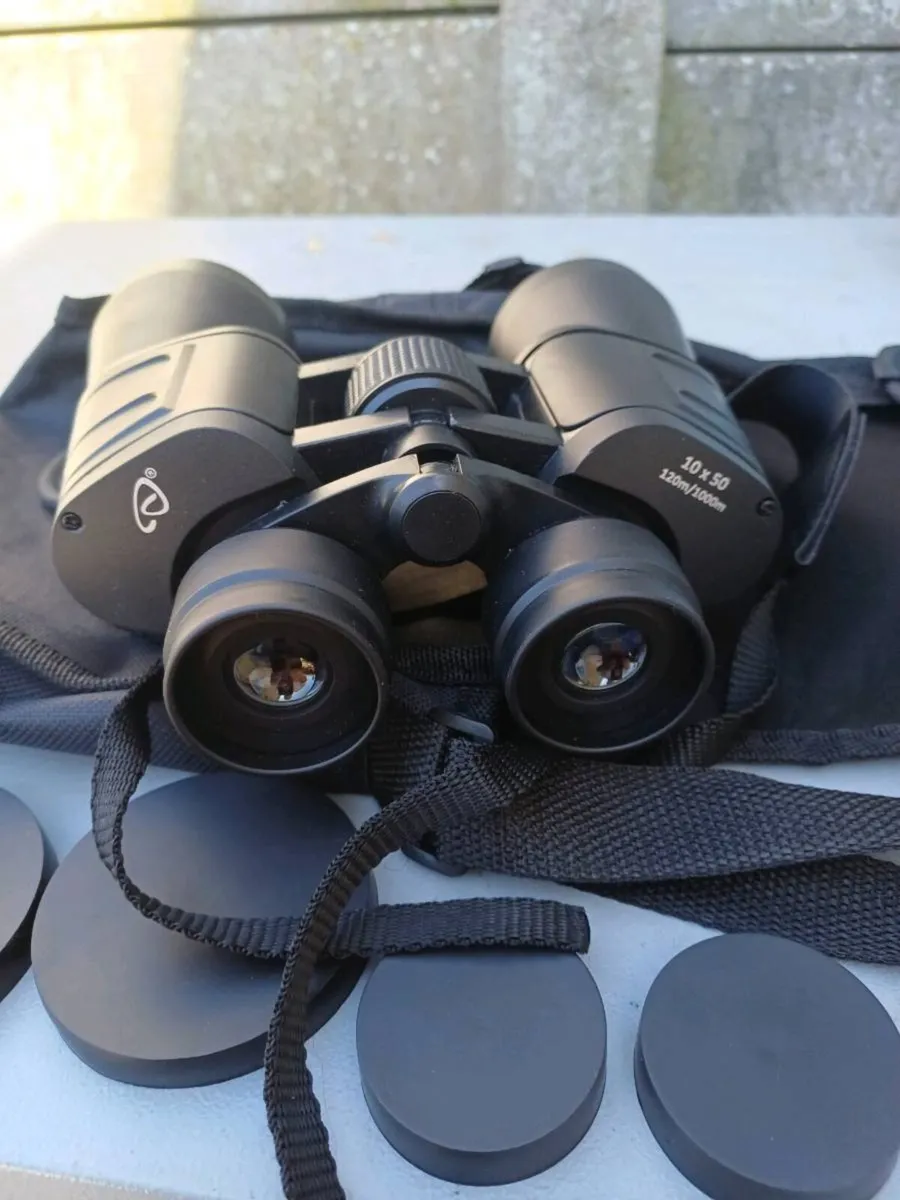 Auriol 10x50 Binoculars - Image 1