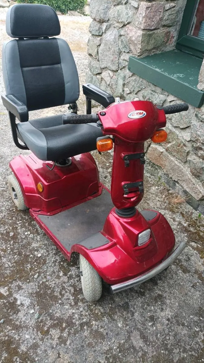 Mobility scooter - Image 1