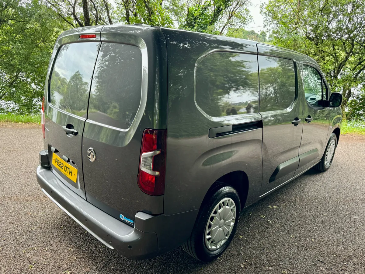 2022 Vauxhall Combo Cargo Sportive (VRT €250) - Image 4