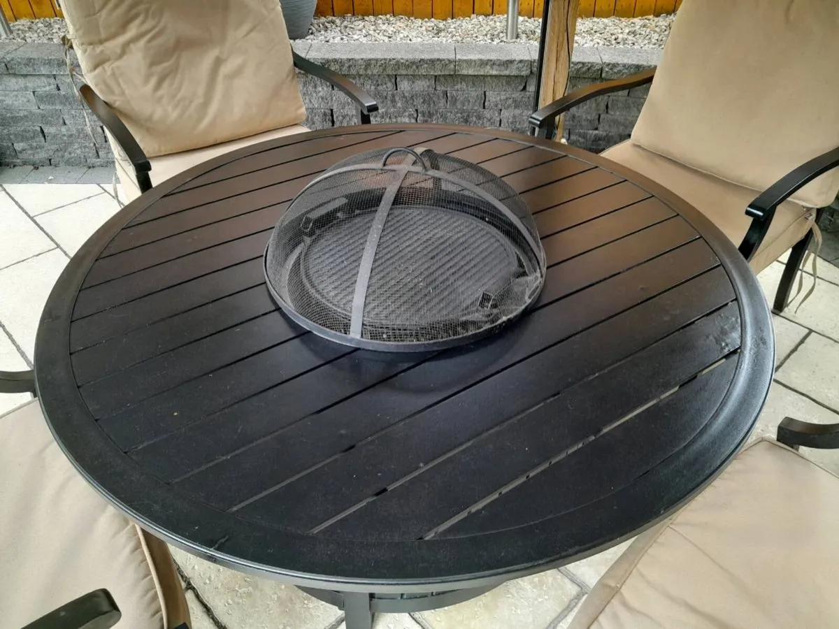 Patio set with fire pit and Grill - Image 3