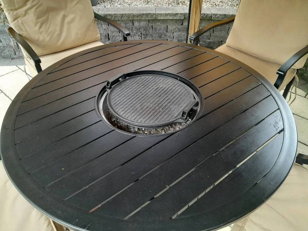 Patio set with fire pit and Grill - Image 4