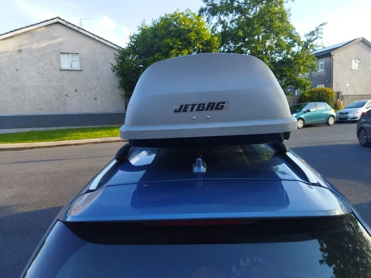 Jetbag 450 Roof Box – 450L – Lockable – Excellent - Image 2