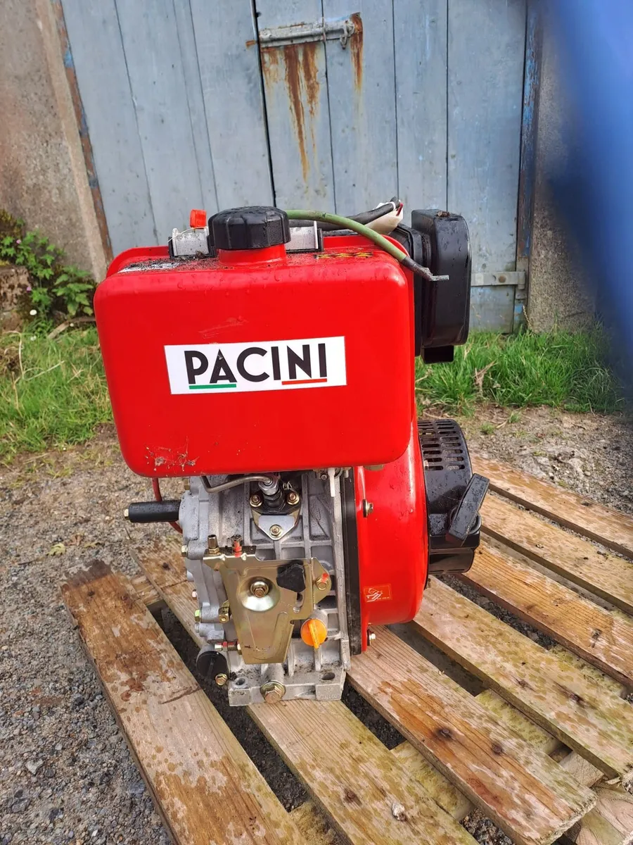 Small Engine - Image 1