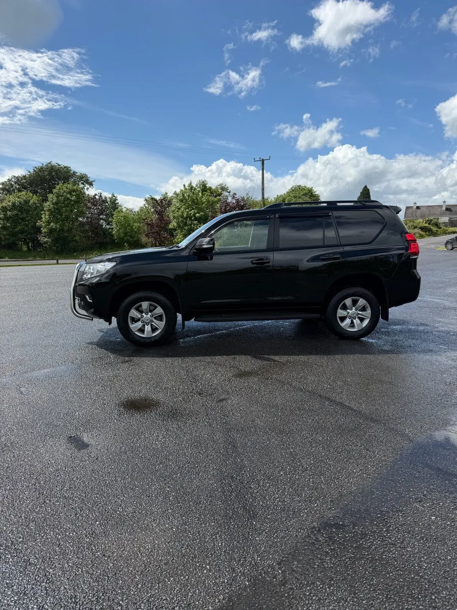 Landcruiser - Image 3