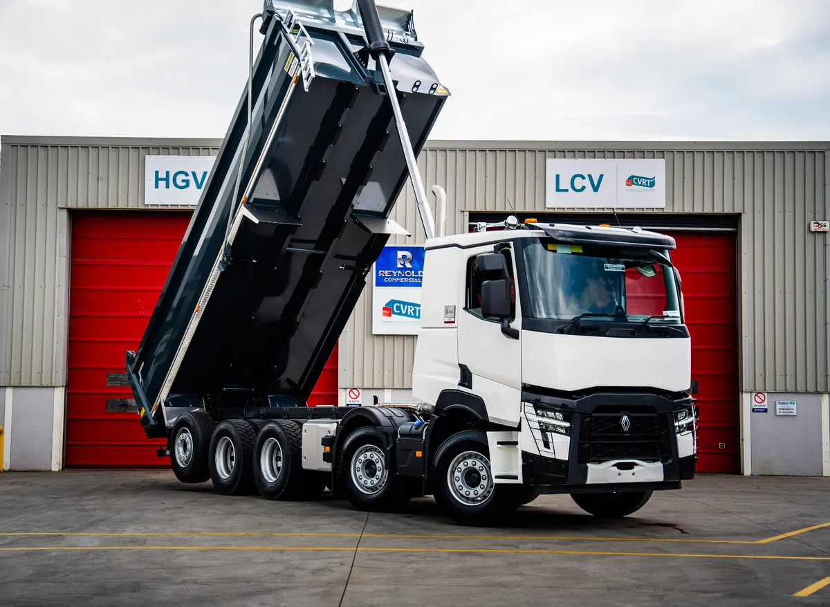 2026 Renault Trucks 10x4 C520 - Image 2