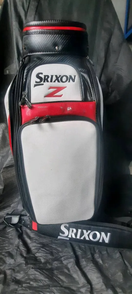 SRIXON Tour Bag - Image 3