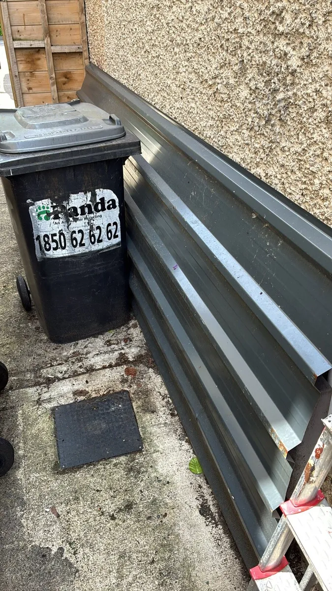 Corrugated steel roof sheeting