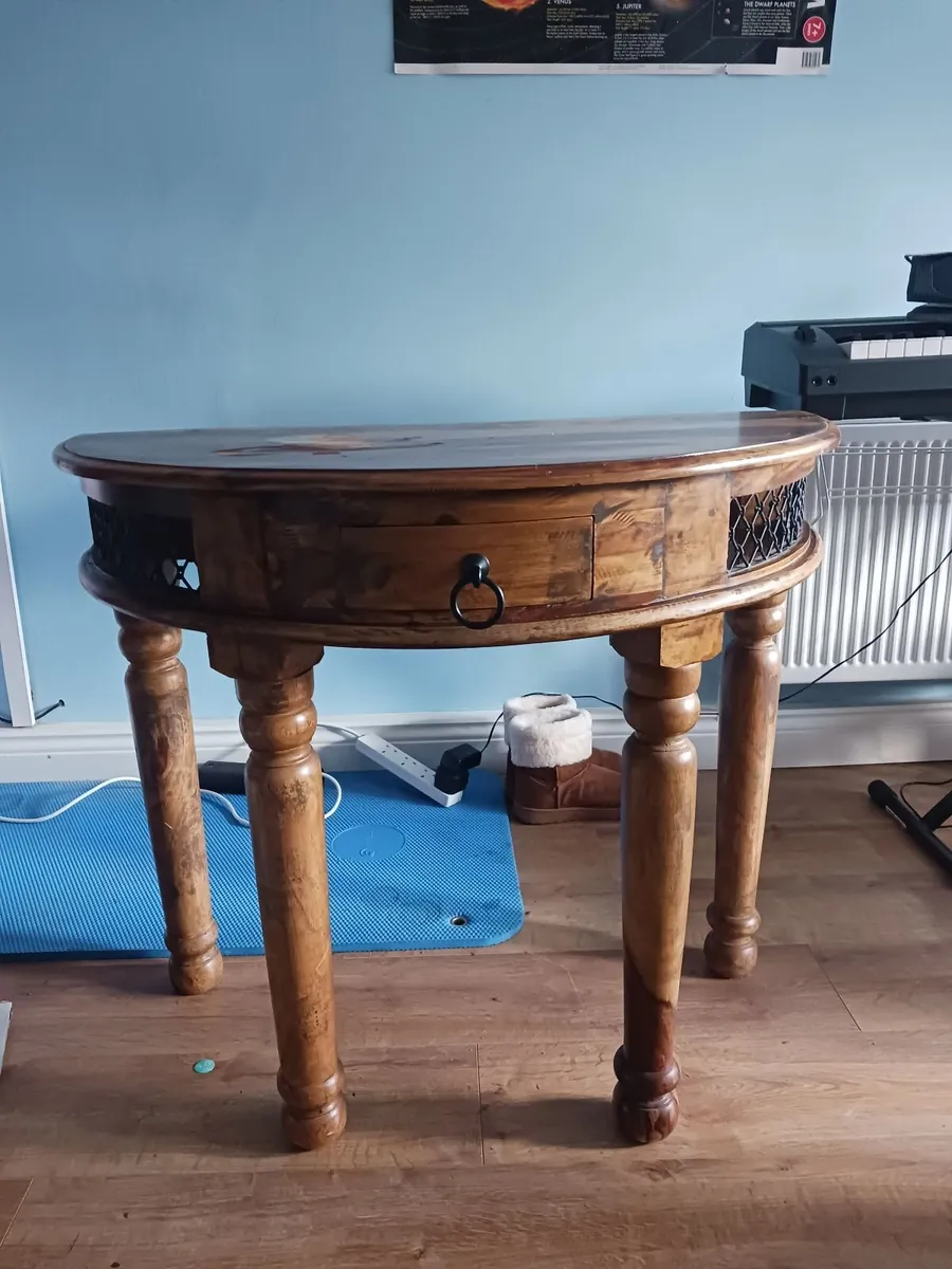 Hall table - Image 1