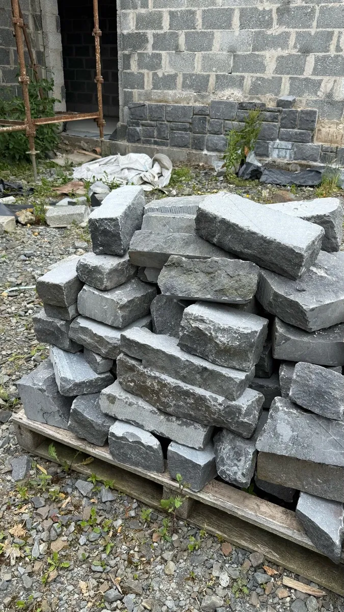 RESERVED! 60m² Kilkenny Limestone Building Stone - Image 4