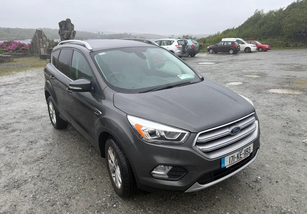 171 FORD KUGA CREW CAB - Image 2