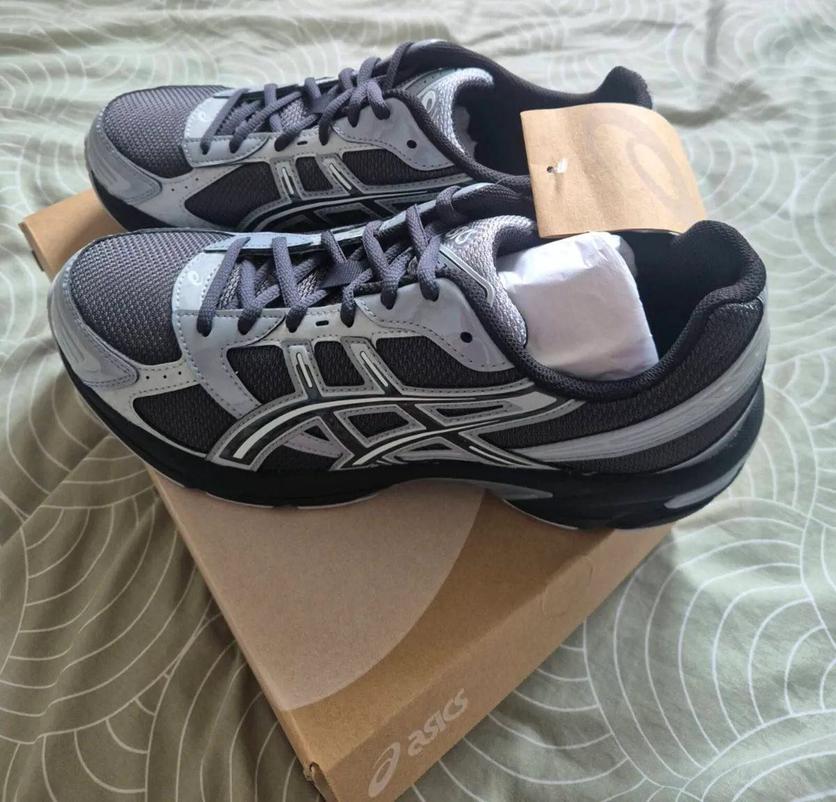 Asics gel 1130 brand new runners - Image 4