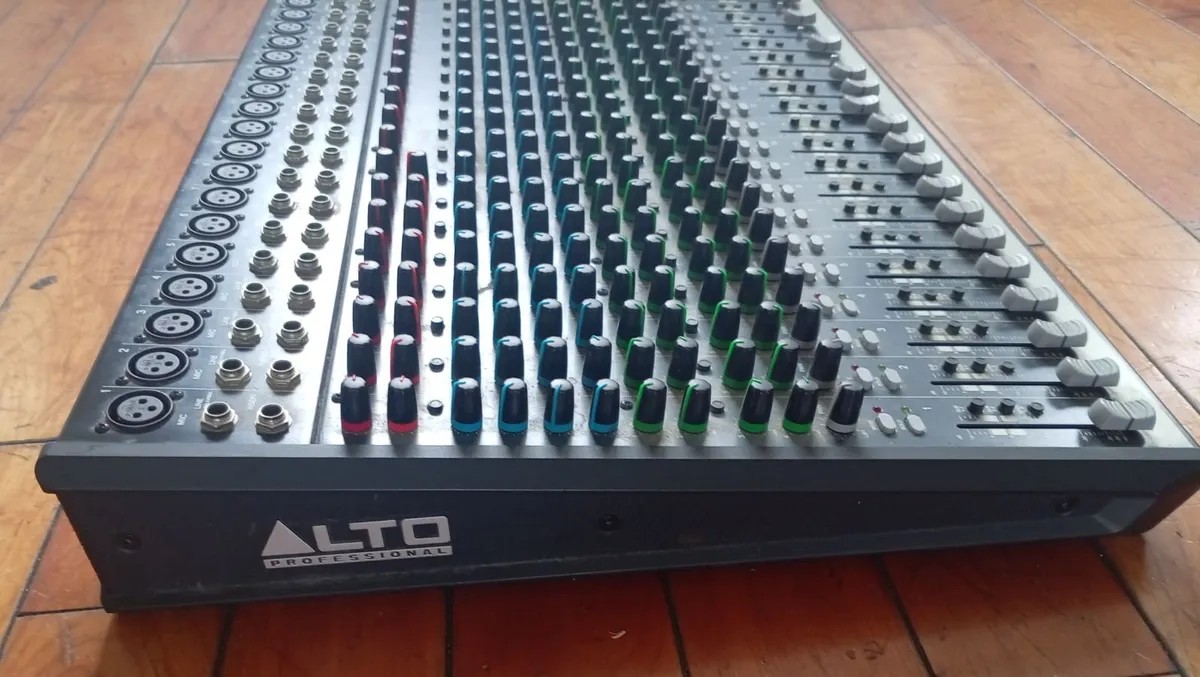 ALTO LIVE 2404 MIXING Console reduced to €280 - Image 3