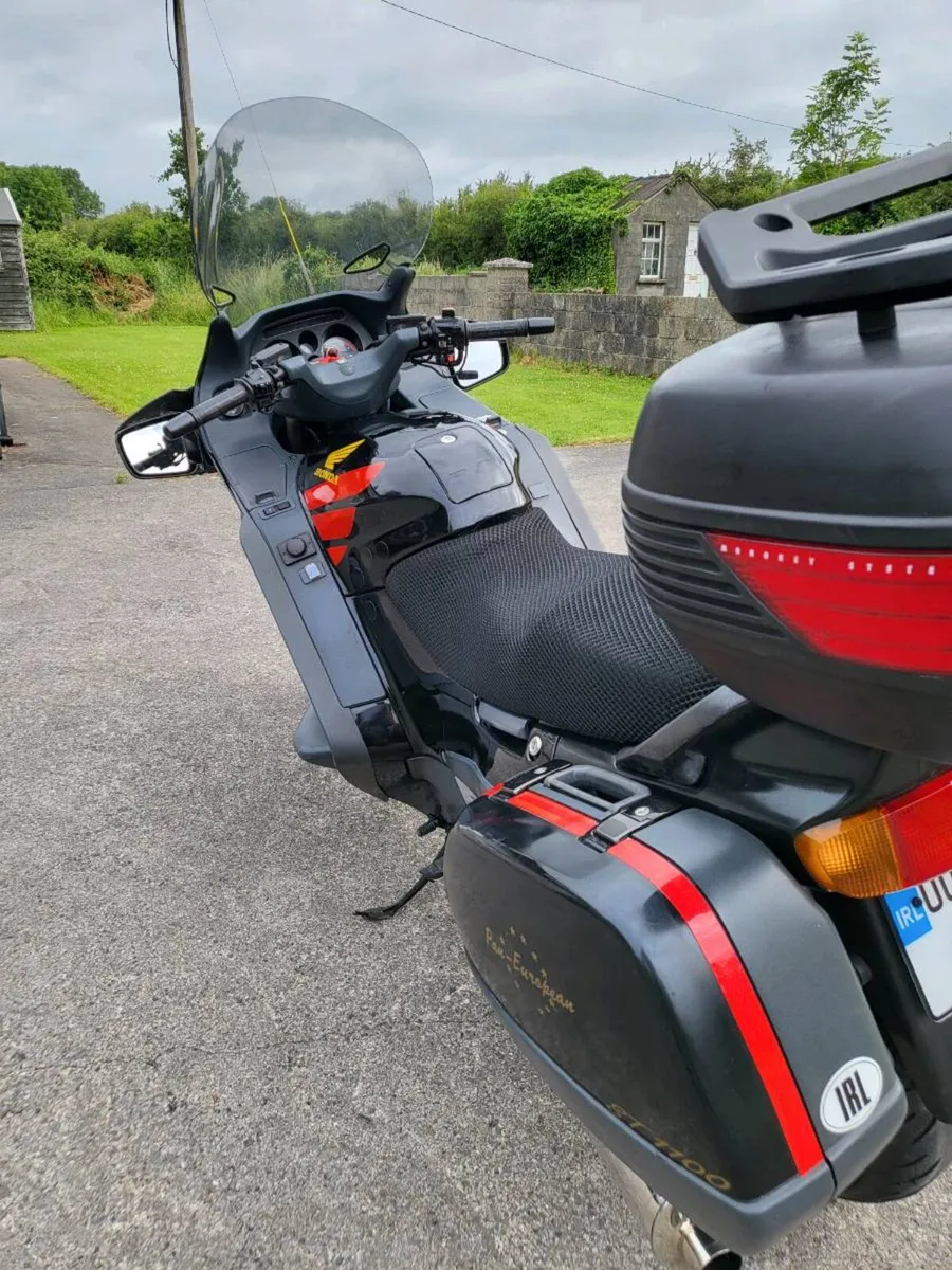 For sale , PAN EUROPEAN ST1100 - Image 3