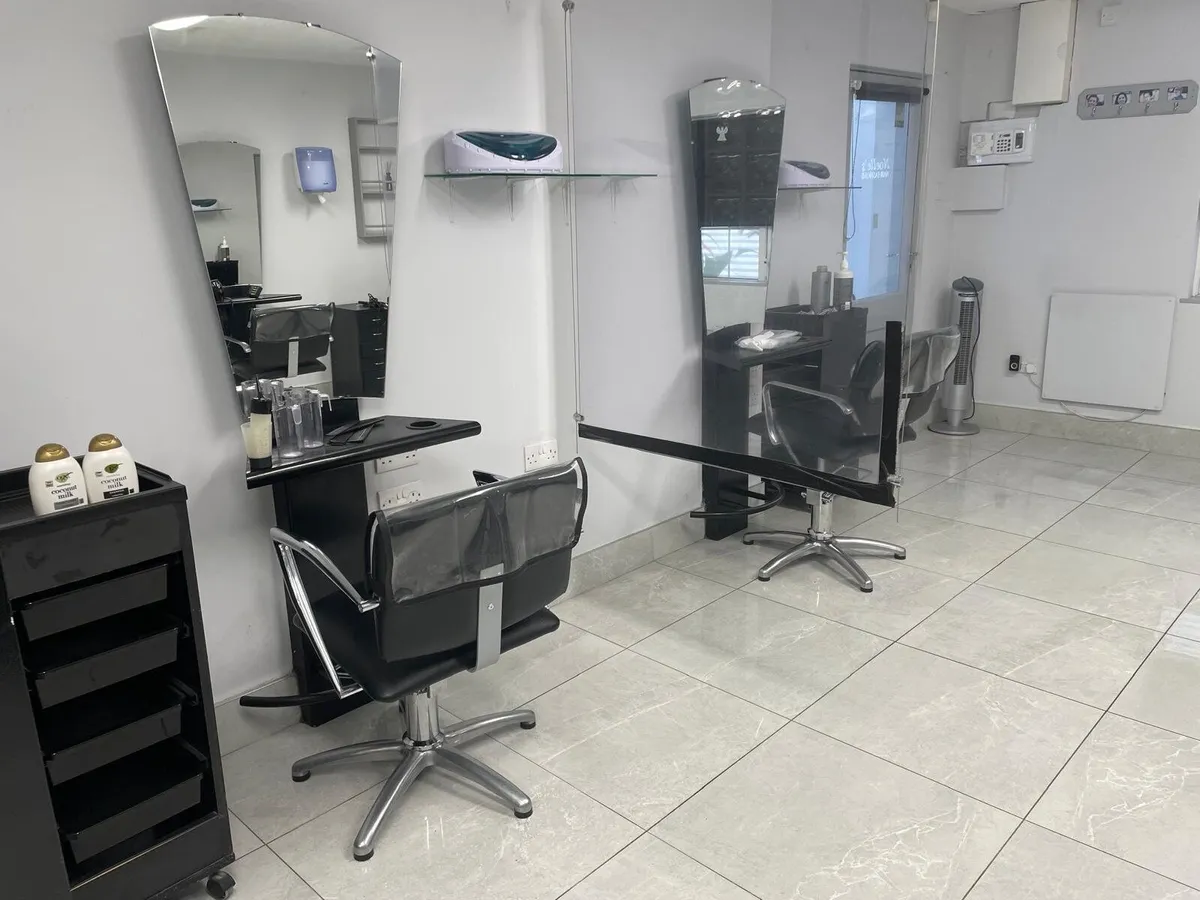Salon equipment - Image 4