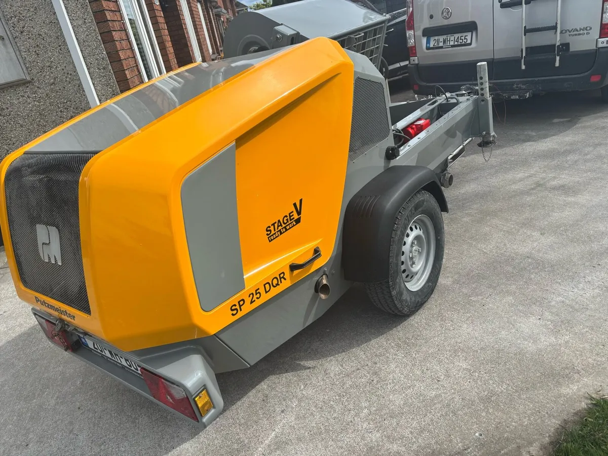 Plastering machine - Image 2