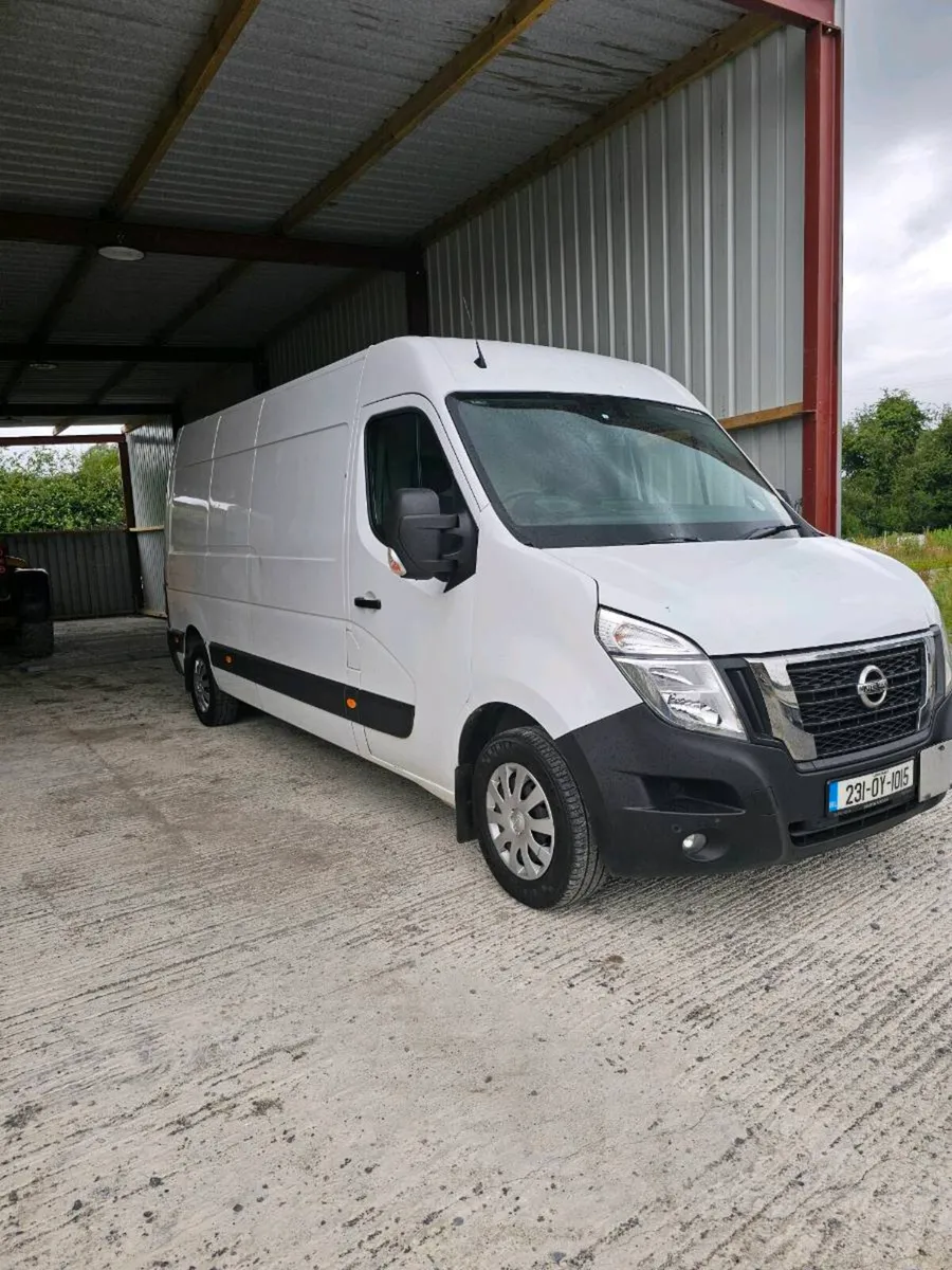 Nissan Interstar - Image 1