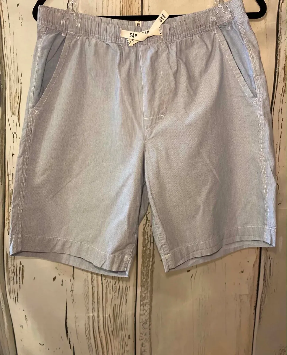 Gap smart casual shorts - men size S - - Image 3