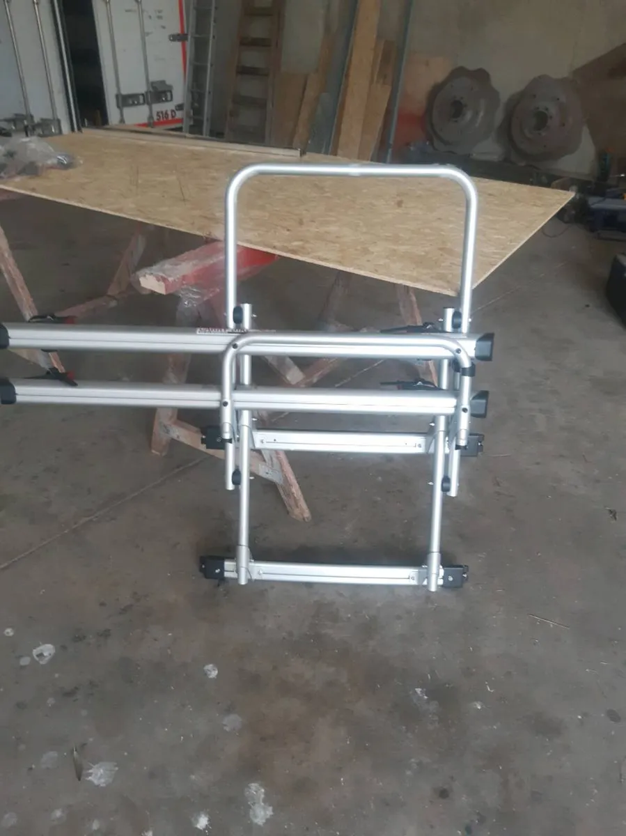 Fiamma 200 DJ Sprinter/Crafter bike carrier - Image 2