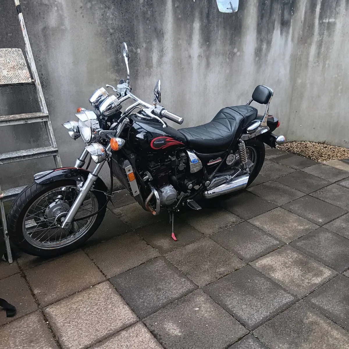 Kawasaki Eliminator 600 cc - Image 1